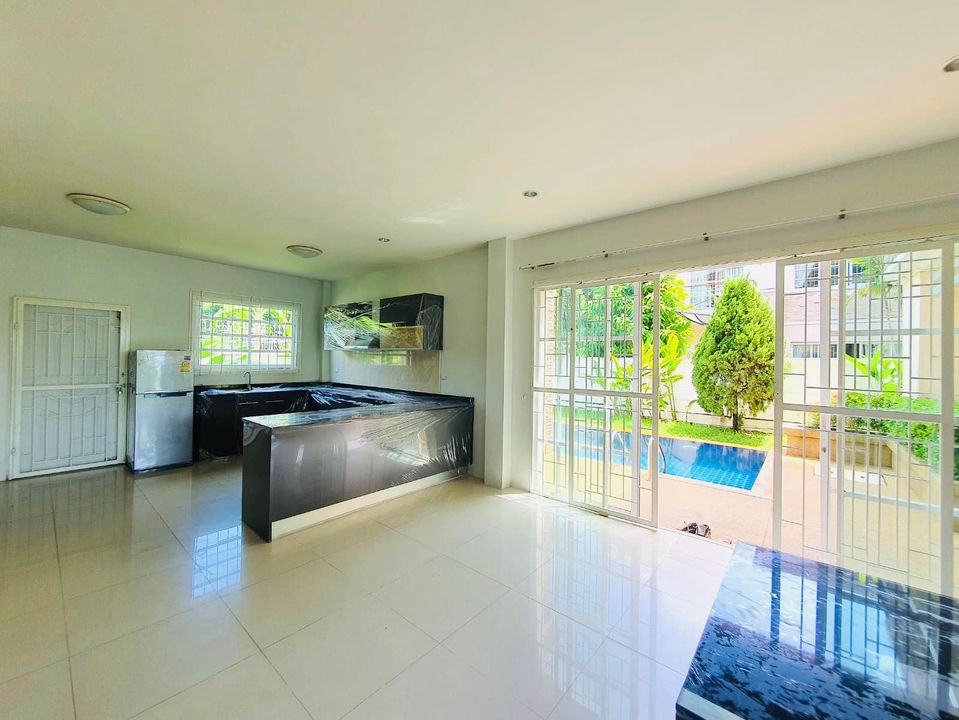 Long Term 3 Bedroom Pool Villa for Rent in Chalong