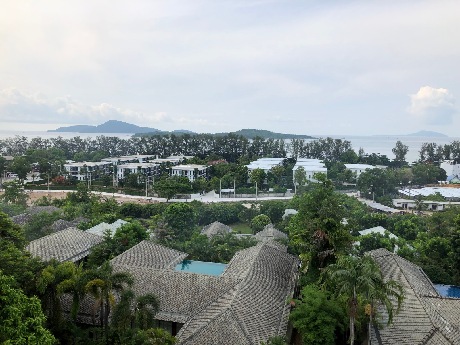 Seaview 2-bedroom Condominium for rent in Rawai