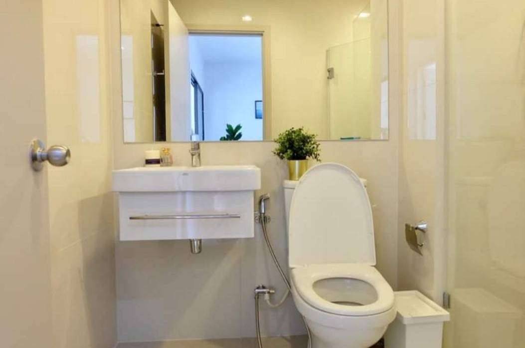 1bed1bath for rent & sale at Life Sukhumvit 48