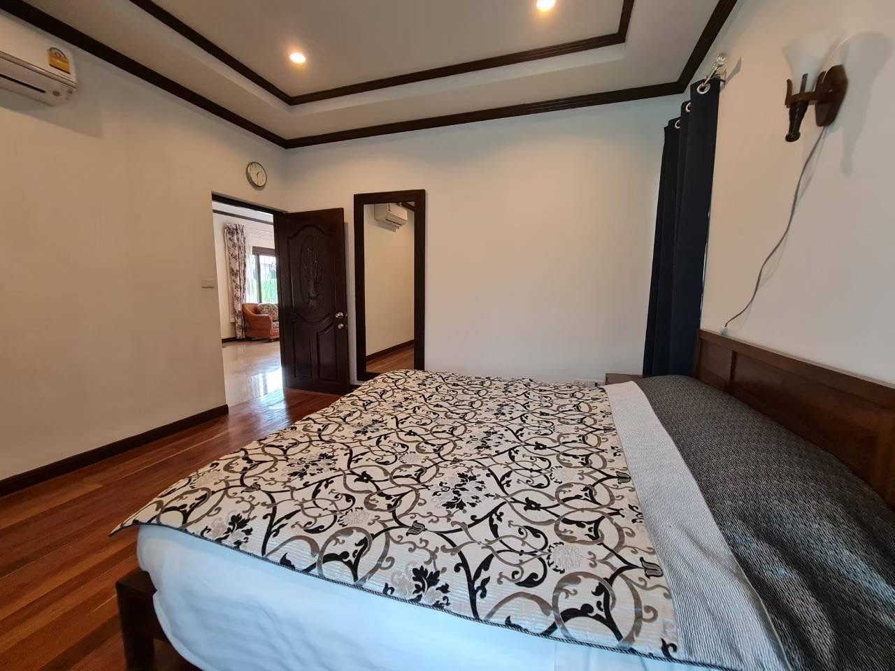 Pool villa for rent in Hua Hin Soi 88