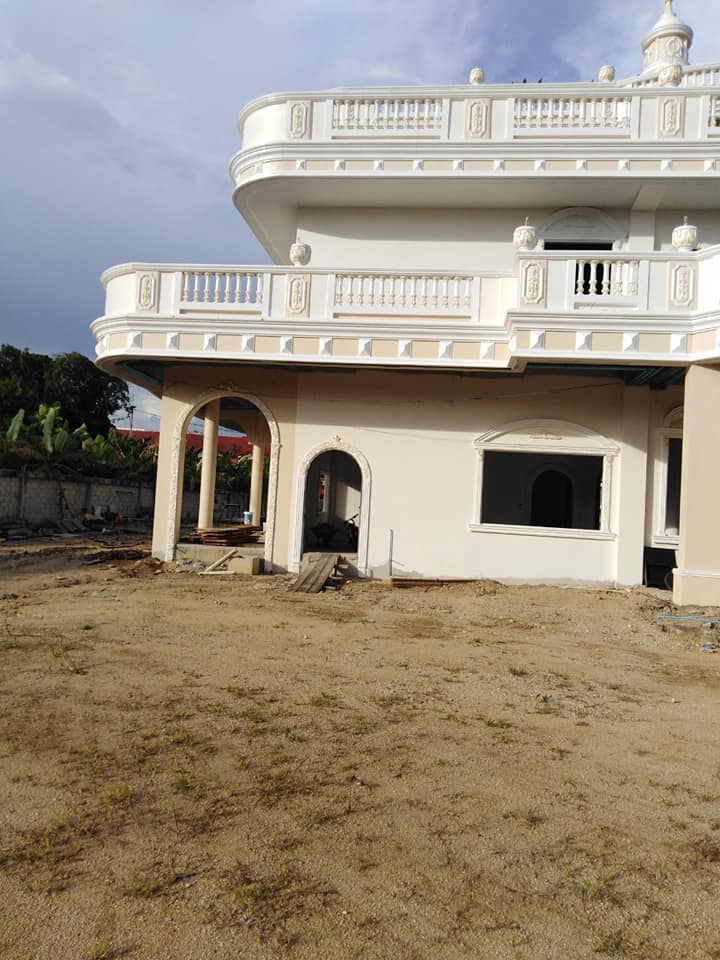 Luxury mansion for sale in East Pattaya.