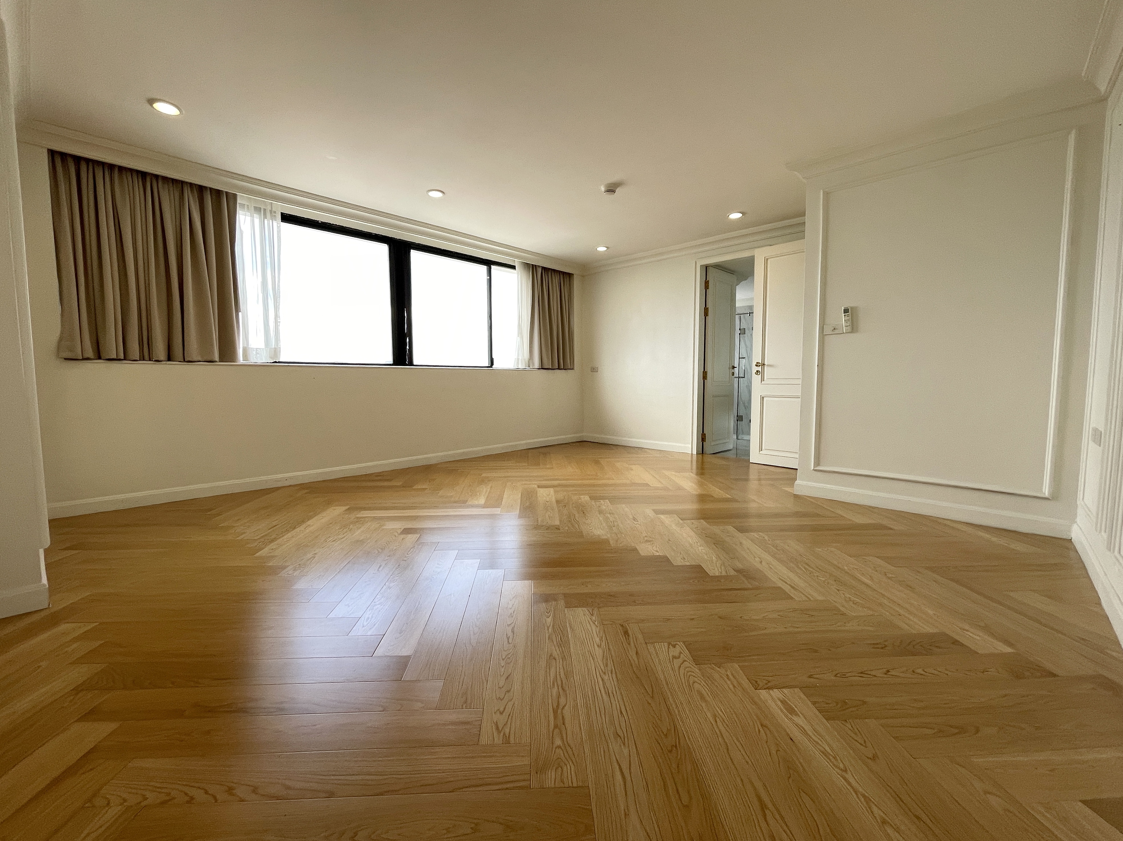 Newly Renovated 3Bedrooms at President Park Sukhumvit24 for sale