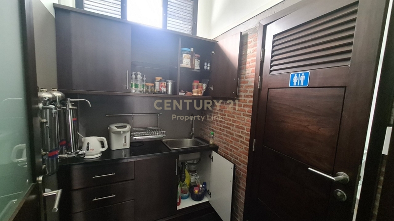 Hostel & Spa for rent, Soi Phahonyothin 2, ready to open for business immediately, near BTS Ari and Sanam Pao/04-OT-64020