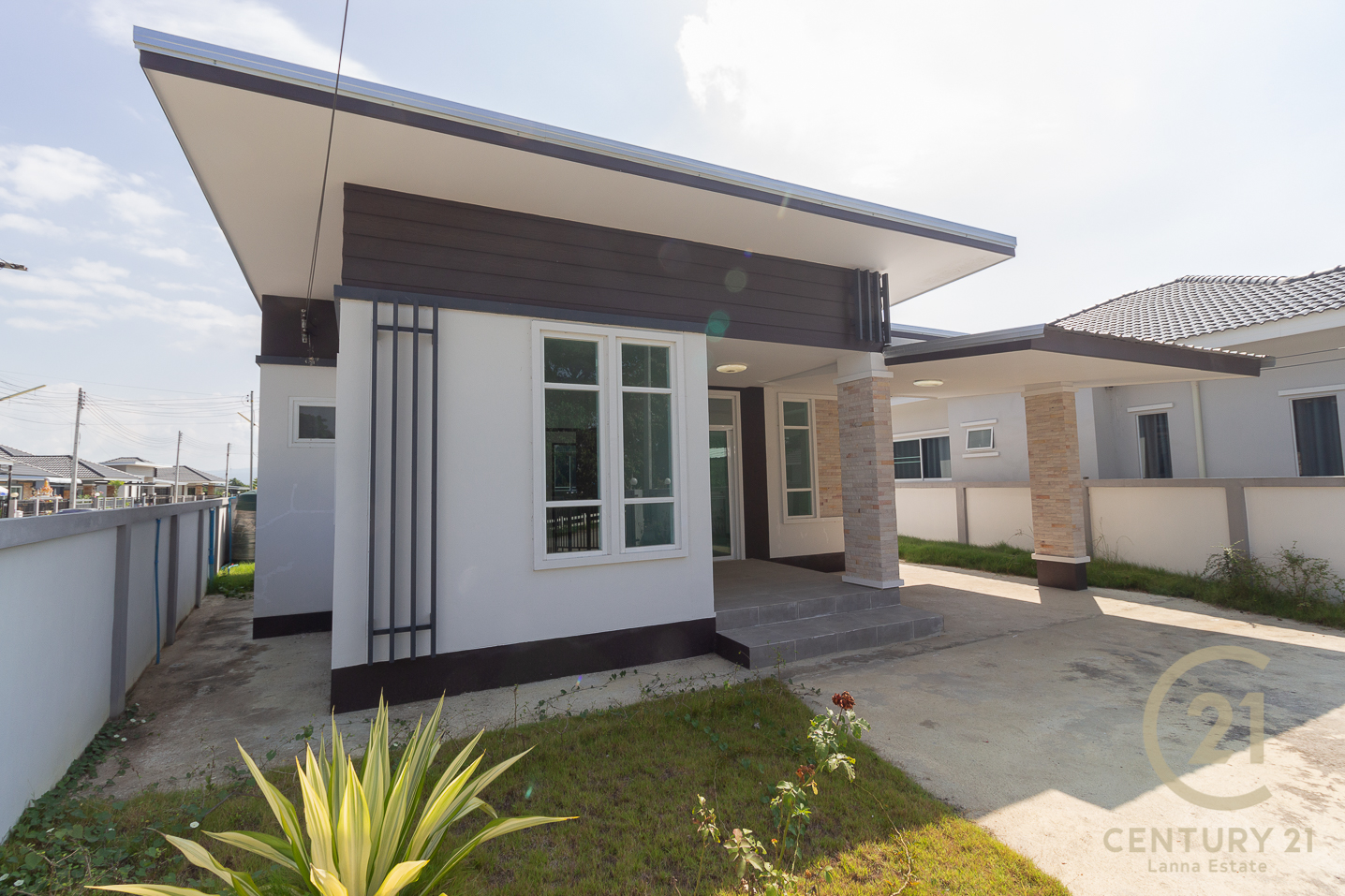New Single House for SALE in quiet area