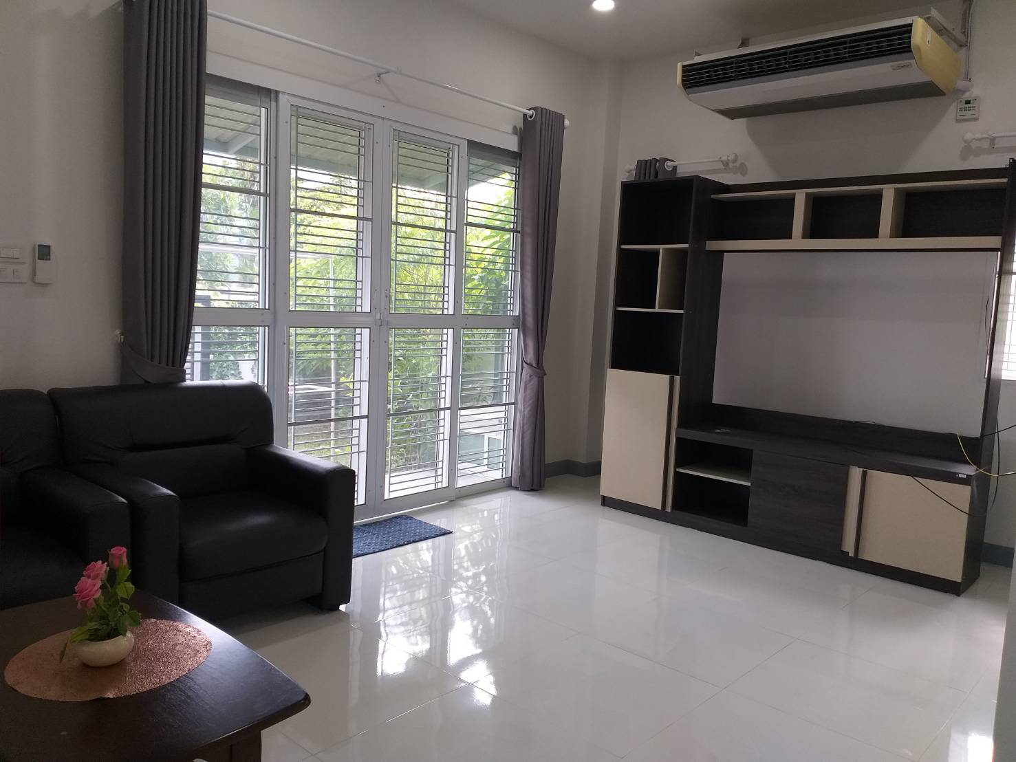 1-storey House fully furnished for RENT near Kad Farang Hang Dong