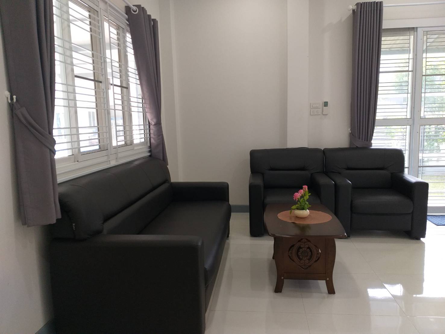 1-storey House fully furnished for RENT near Kad Farang Hang Dong