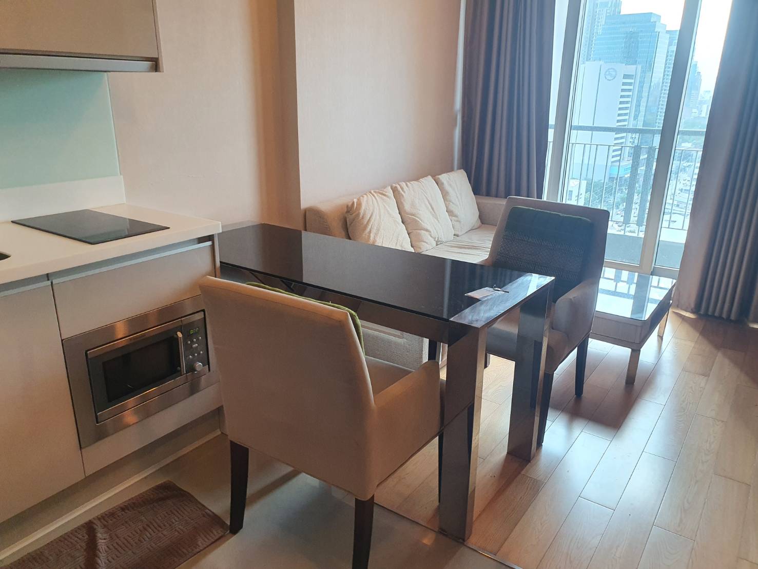 The Address Asoke 1 Bedroom Unit For Rent (In The Heart Of Town) Near Petchaburi MRT)