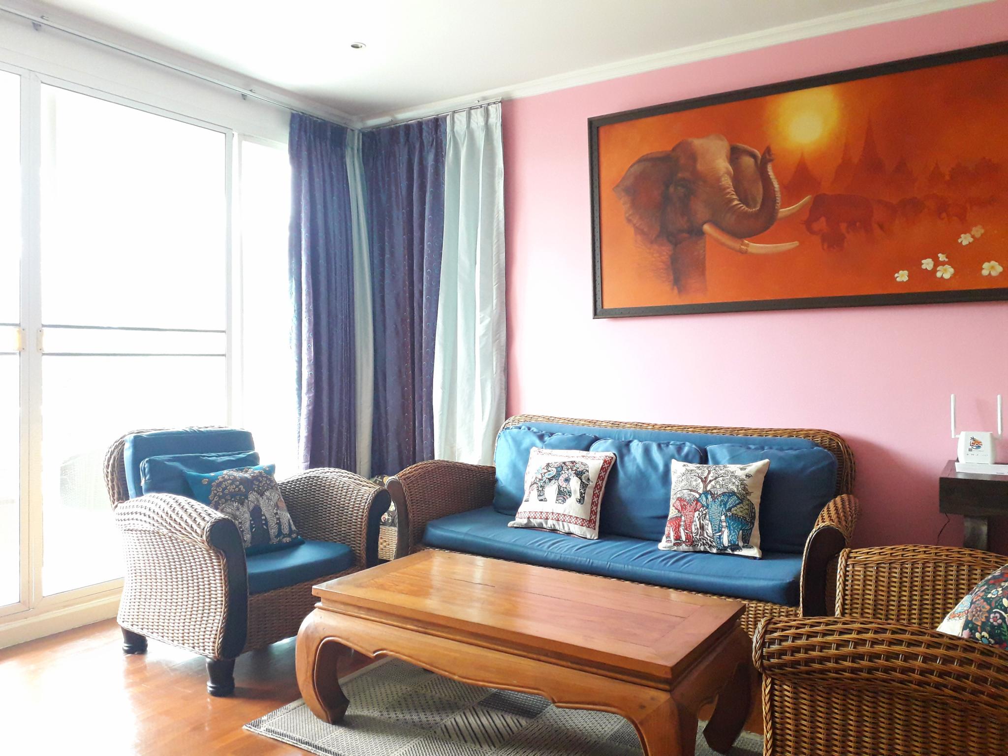 Beachfront Condo in central Hua Hin