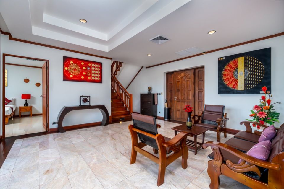 Thai Style 3 Bedroom Villa for Rent in Surin