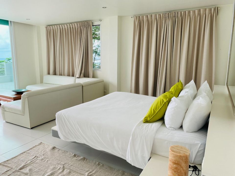 Seaview 2 Bedroom Pool Villa in Kamala