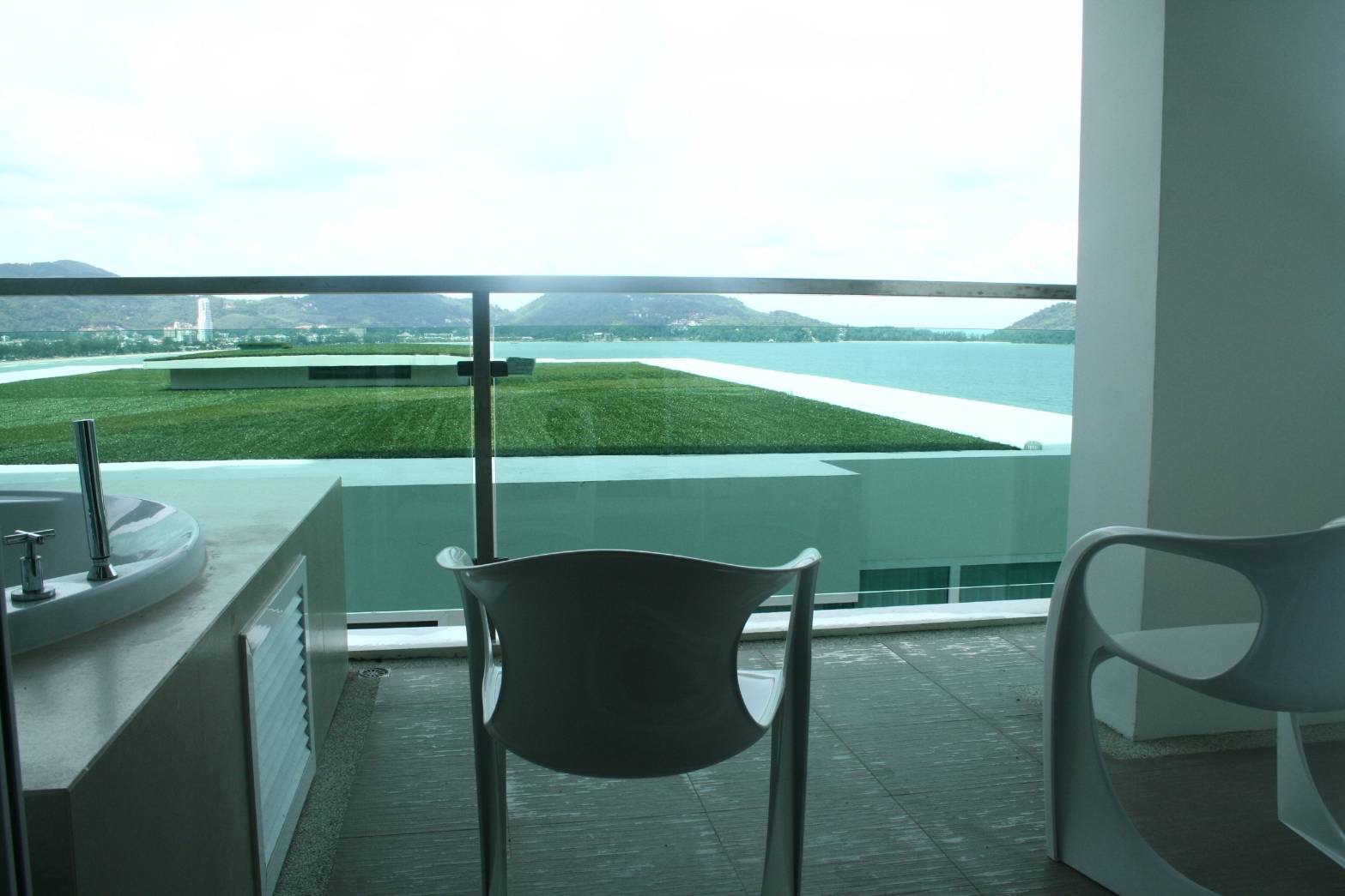 Seaview 2-Bedroom Apartment in Patong