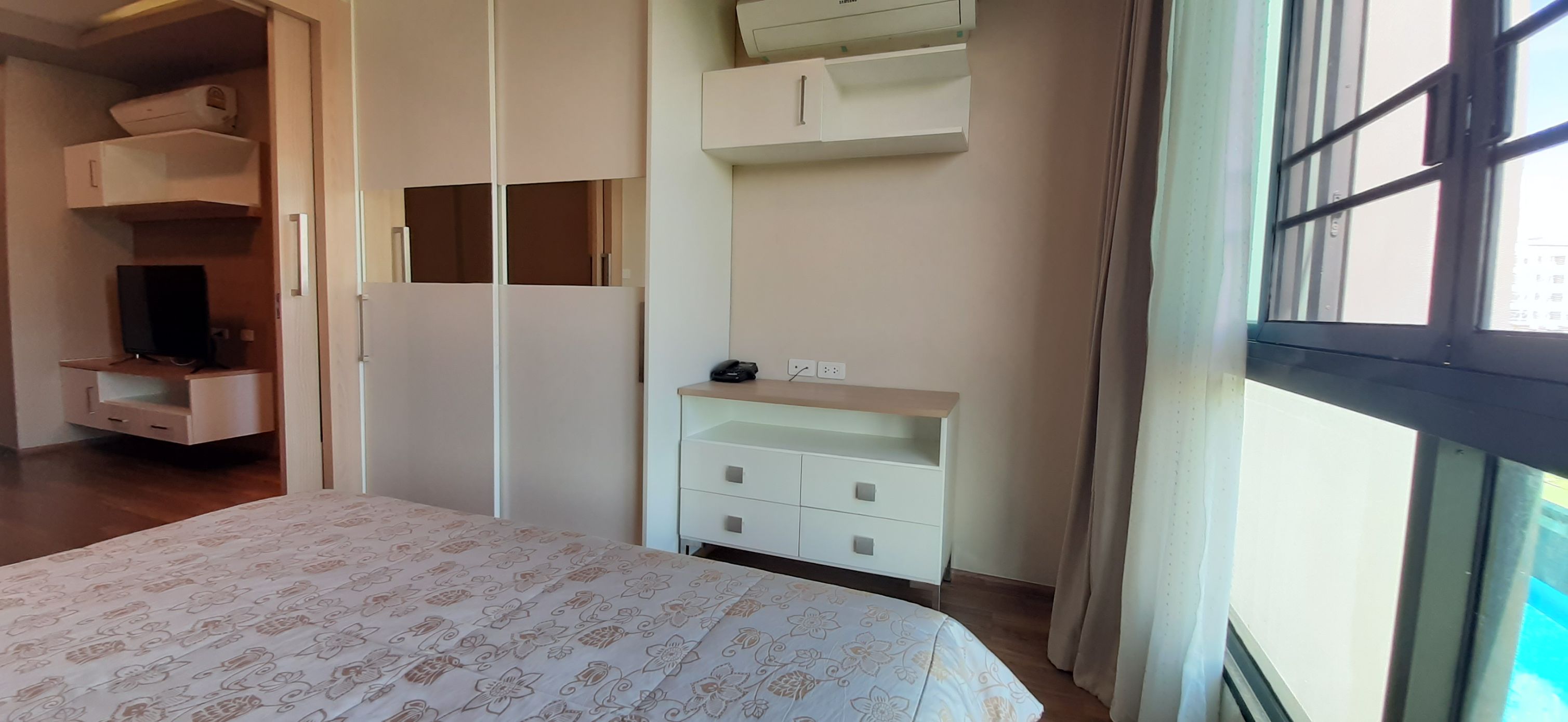 A modern with fully furnished 1 bedroom condo for rent near Central Festival Chiangmai