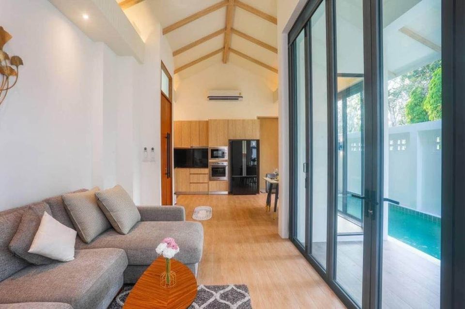 Modern 2 Bedroom Pool Villa in Thalang