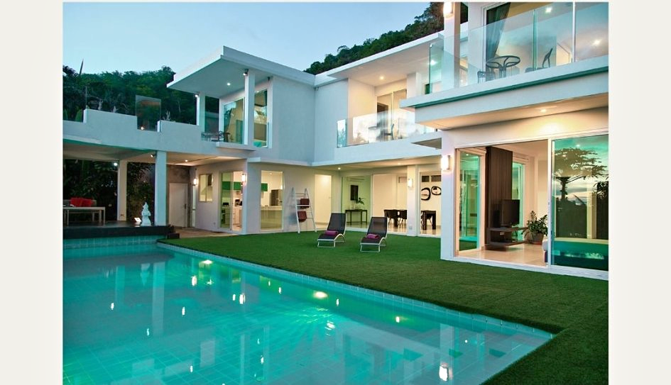 5-Bedroom Pool Villa for rent in Kata