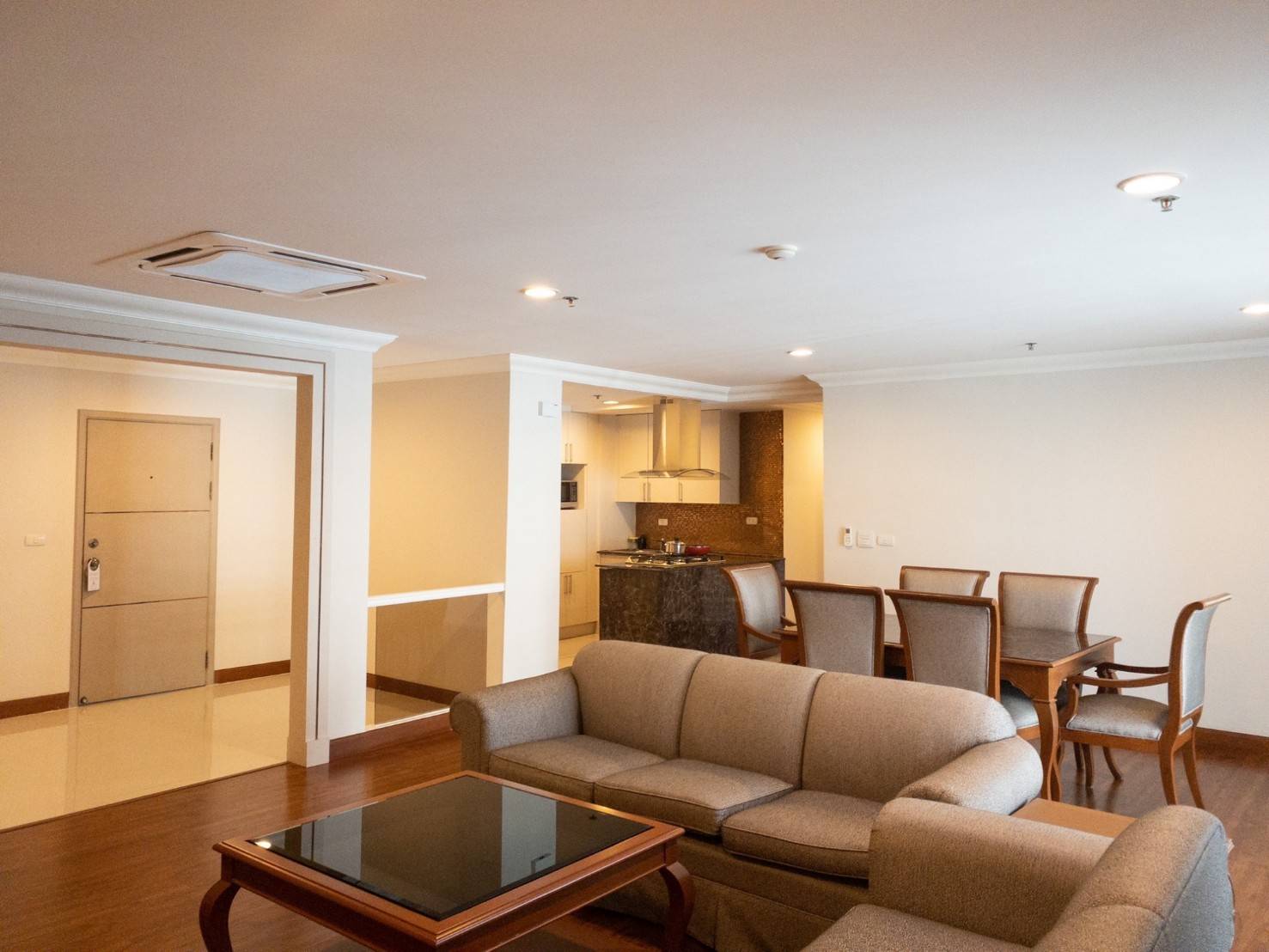 3bed3bath for rent at G.P. Grande Tower