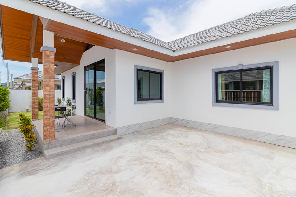 Spa villa 3bedrooms 2bathrooms and outdoor jacuzzi house.