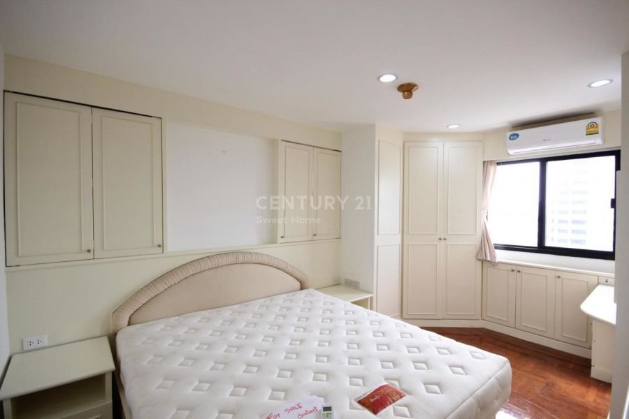 2 Bedroom Condominium for rent in Sukhumvit Park, Khlong Toei, Bangkok
