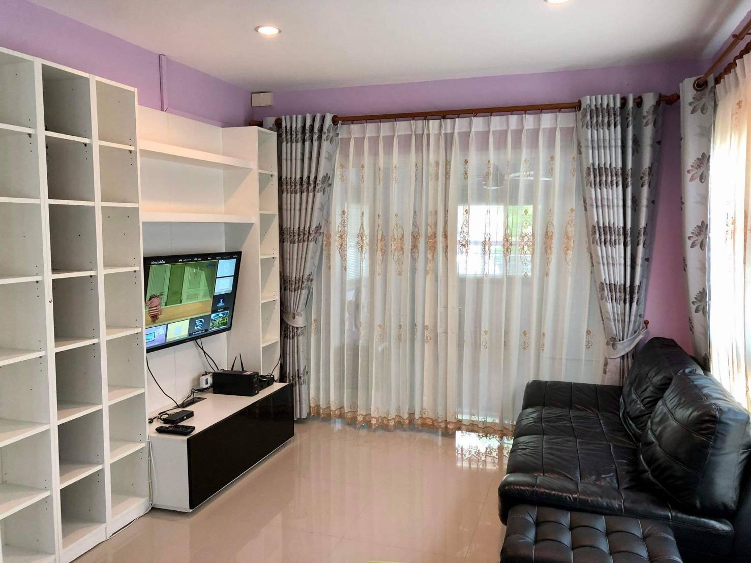 ฺSingle house in Mid Town