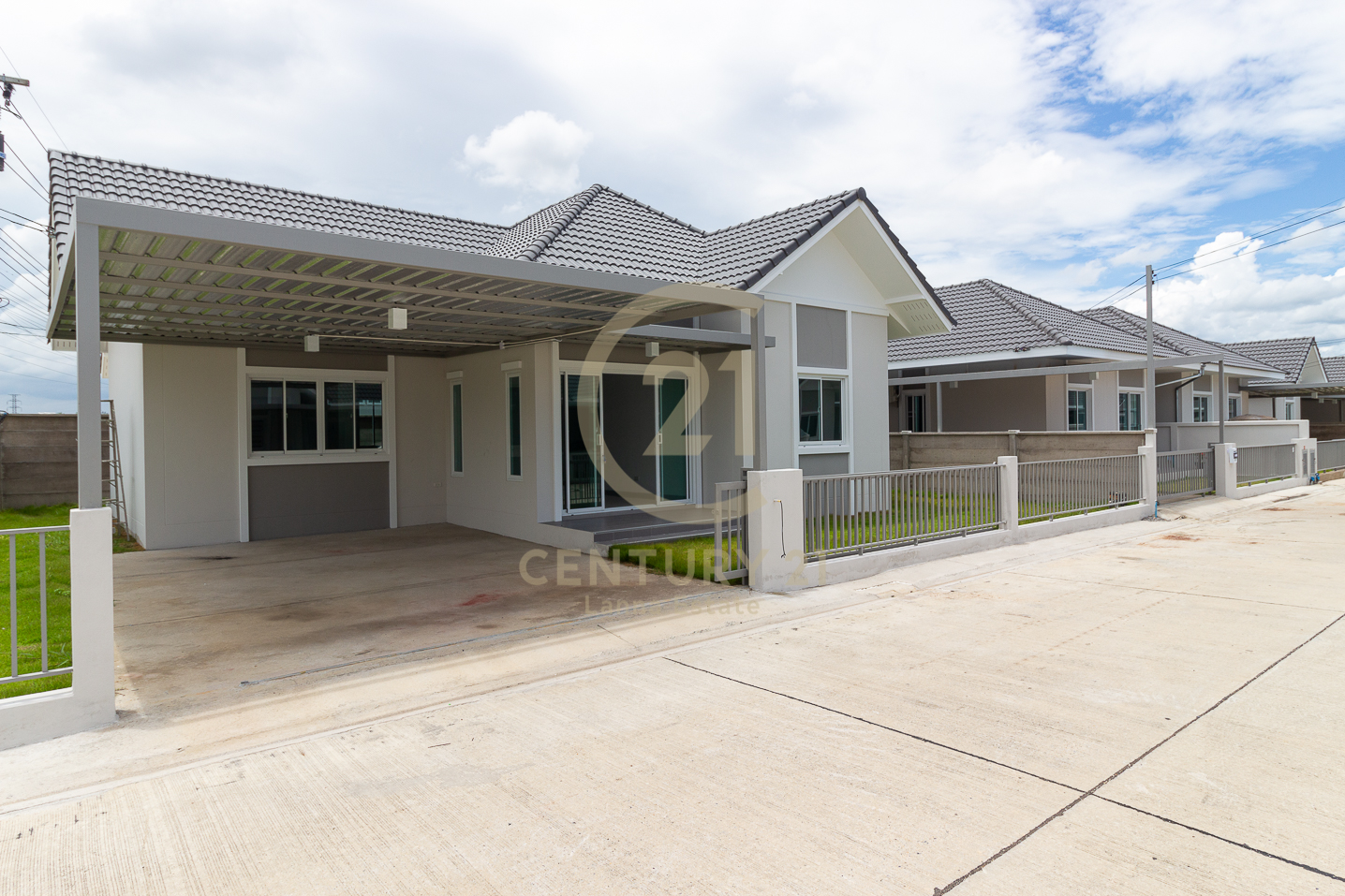 New Single Story House Unfurnished in gated community for SALE