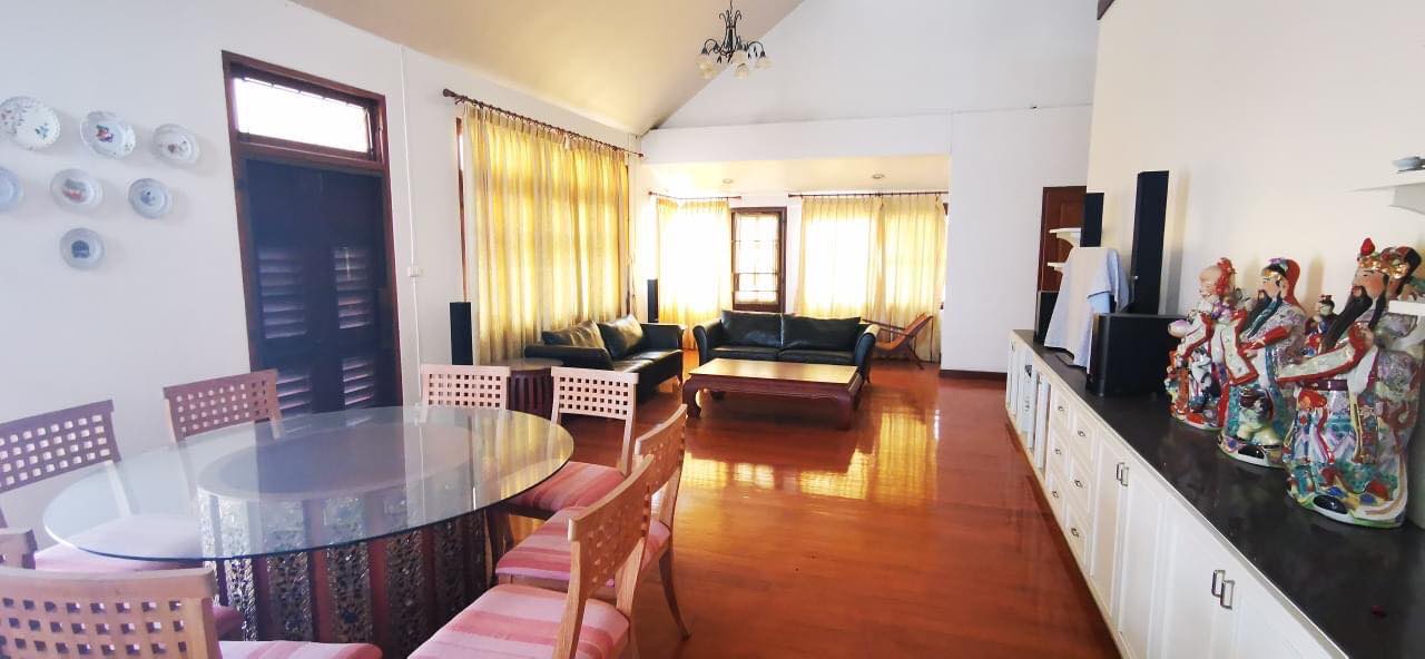 2 storey House Partially furnished with mountain view for SALE near Airport