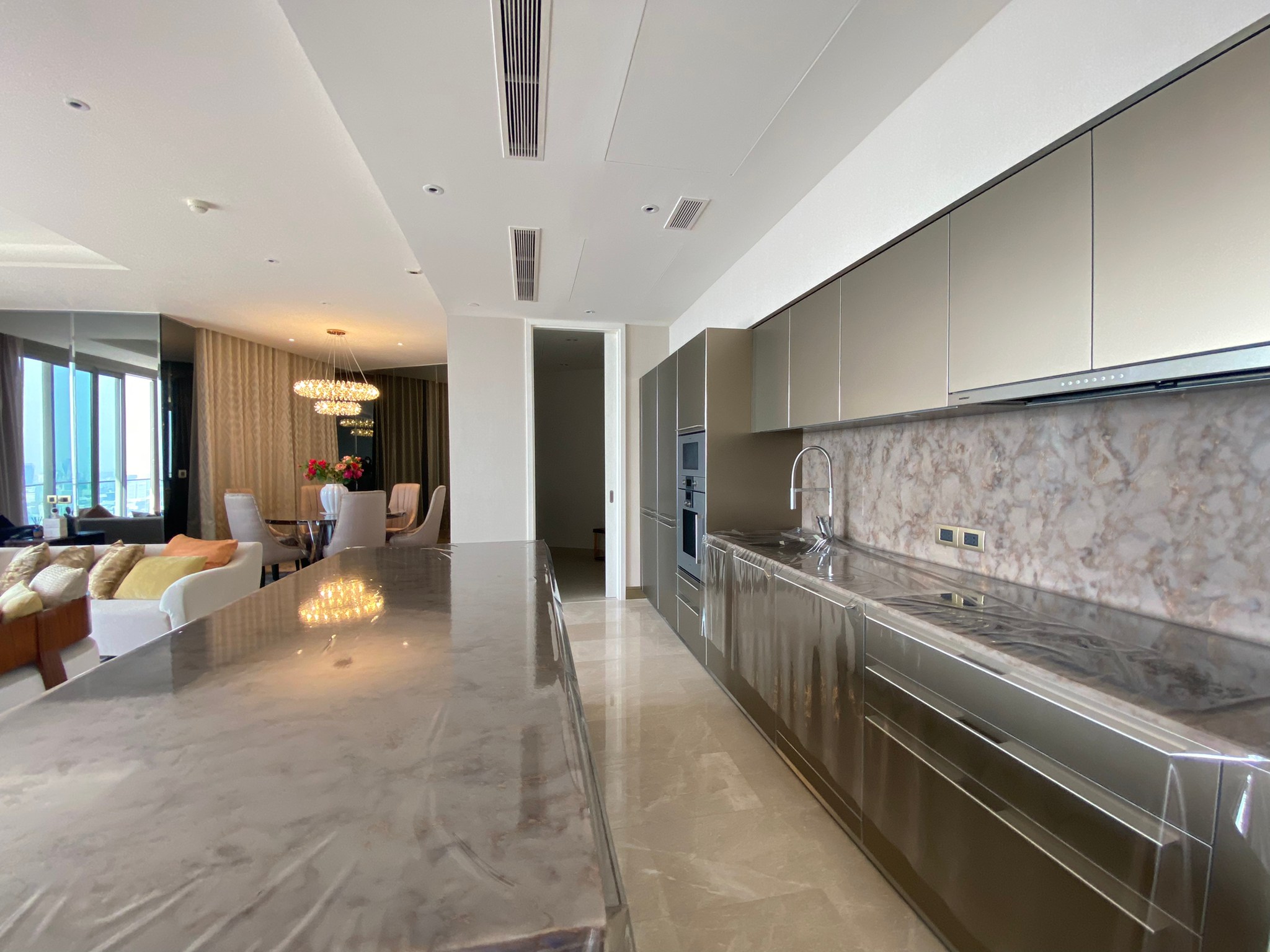 THE RESIDENCES AT MANDARIN ORIENTAL, the Fabulous condo taking Chaophraya river view