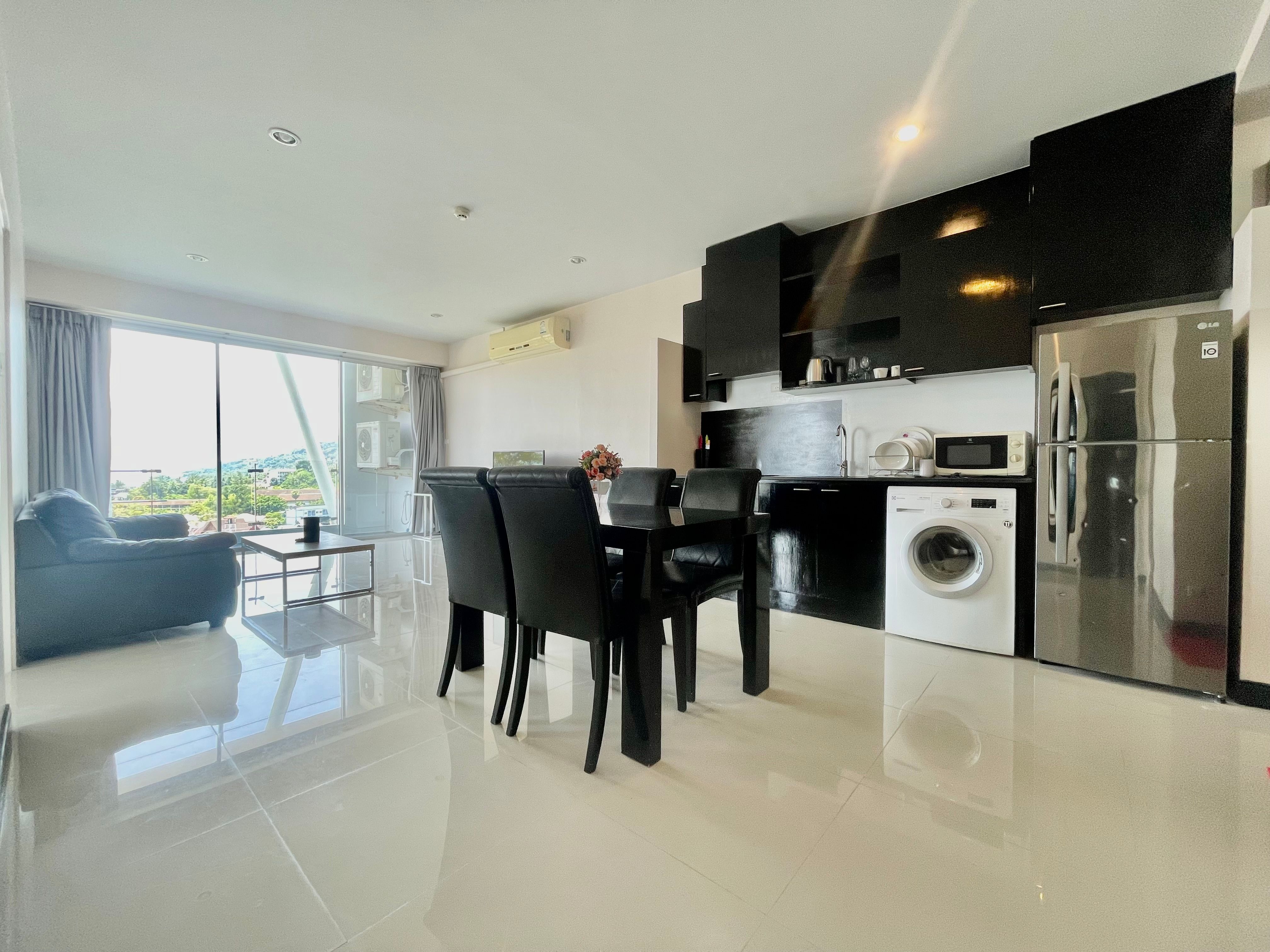 Seaview 2 Bedroom Apartment in Karon