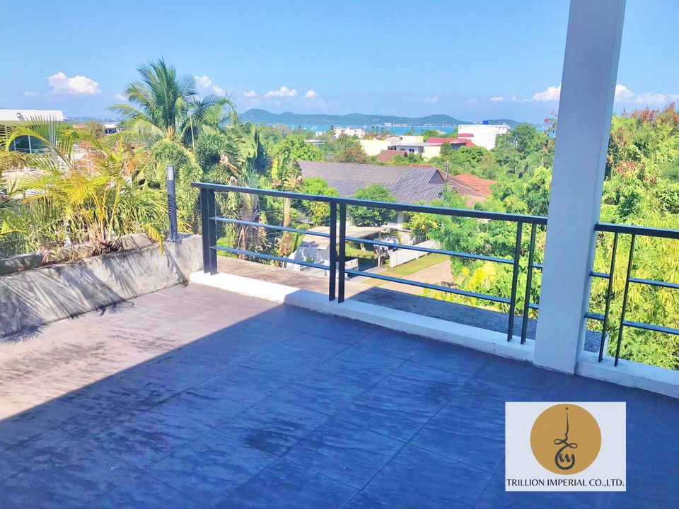 3 Bedroom House with private pool in rawai Area