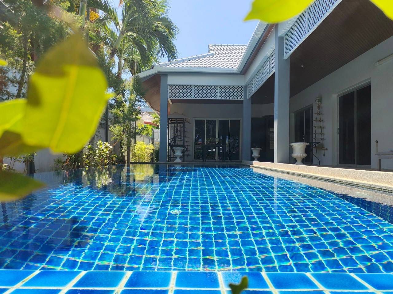 Fully furnished 4 Bedroom Pool Villa in Rawai