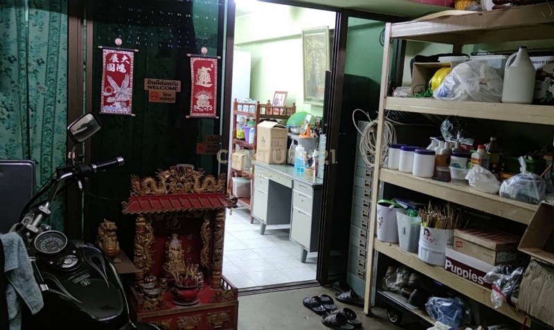 Commercial building for sale, good location, in the heart of community, Ekkamai, Sukhumvit/34-CB-65028