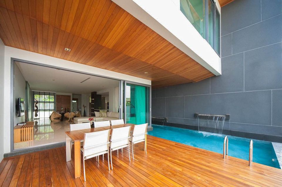 ฺBeach front 3 bedrooms pool villa in Chalong area