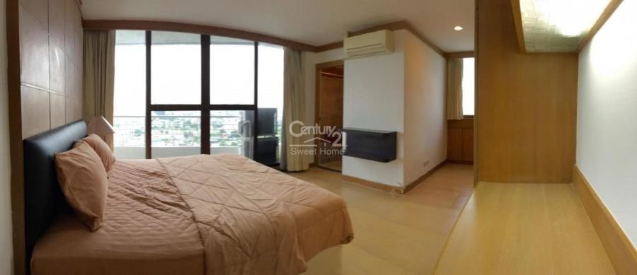 2 Bedroom Condominium for rent in Supalai Place Sukhumvit 39, Khlong Toei Nuea, Bangkok near BTS Phrom Phong
