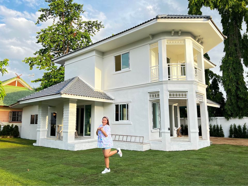 Renovated Grand Classic Family House for SALE in gated community