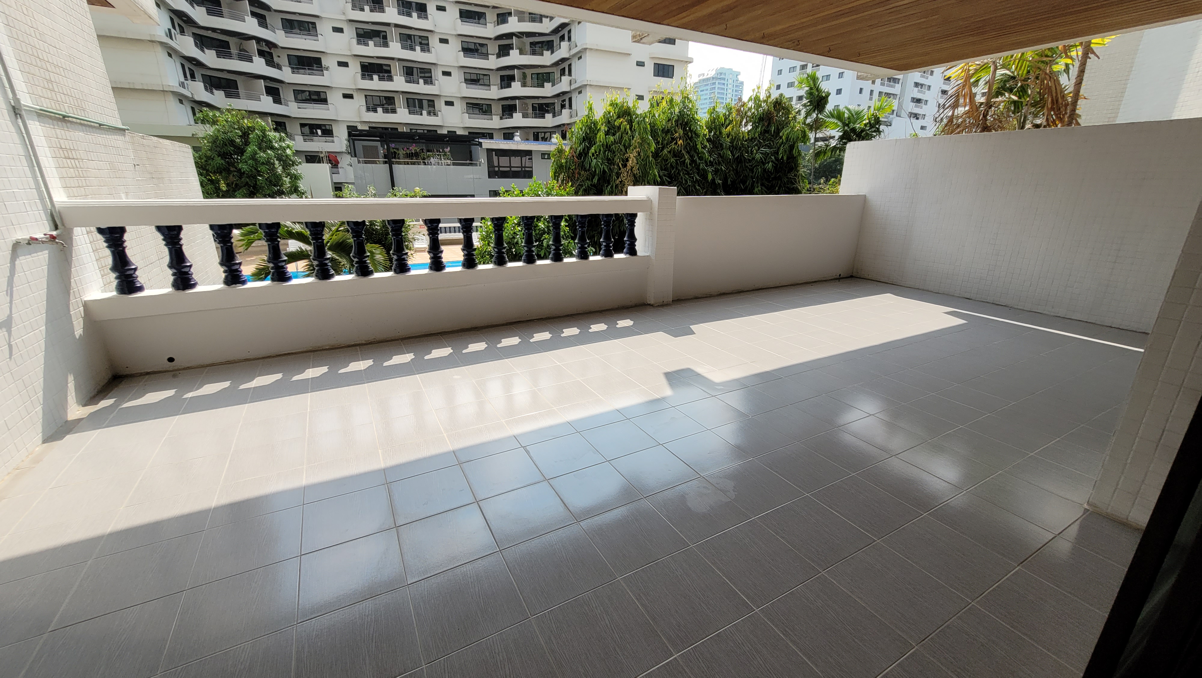 Apartment for rent in Asoke