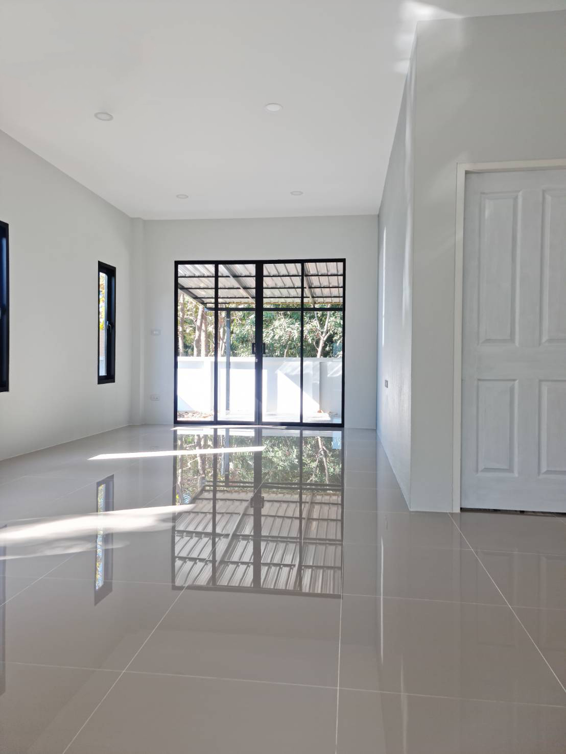 Newly Single Story House Unfurnished for SALE