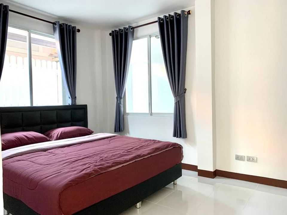 Urgent sale. Single house ready to move in. Soi Siam Country Club Pornprapanimit Pattaya