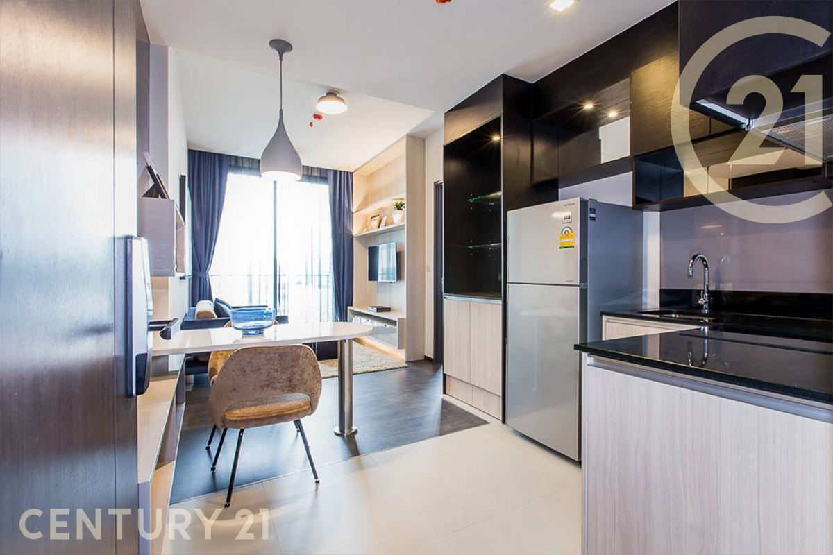 The Edge Sukhumvit 23 | Premium 1BR, High Floor, Fantastic View, Short walk to BTS Asoke