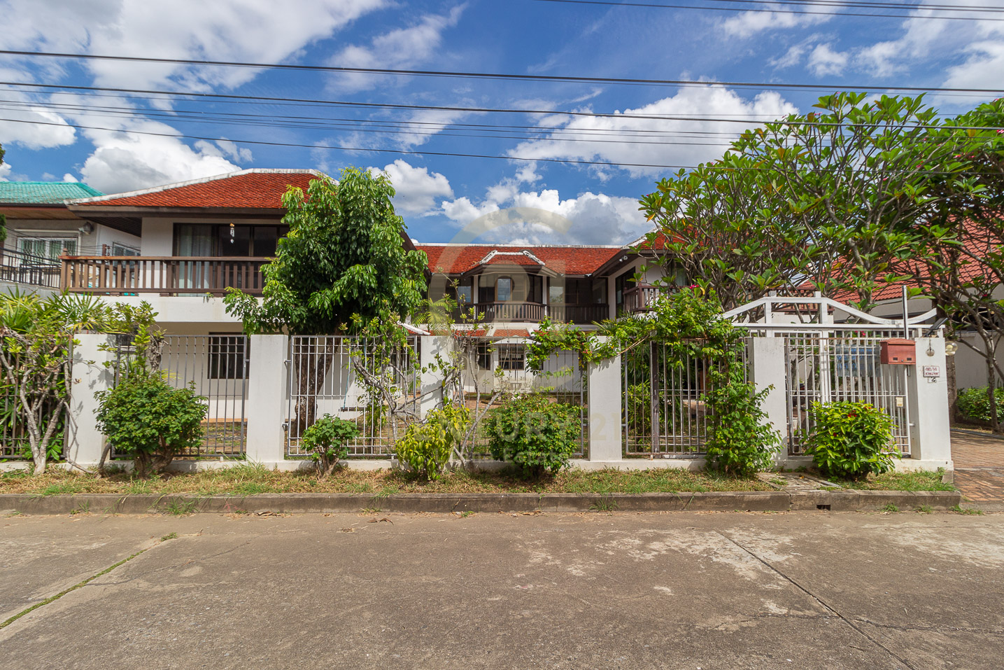 Large Family 2-story House Partially Furnished in the City for SALE