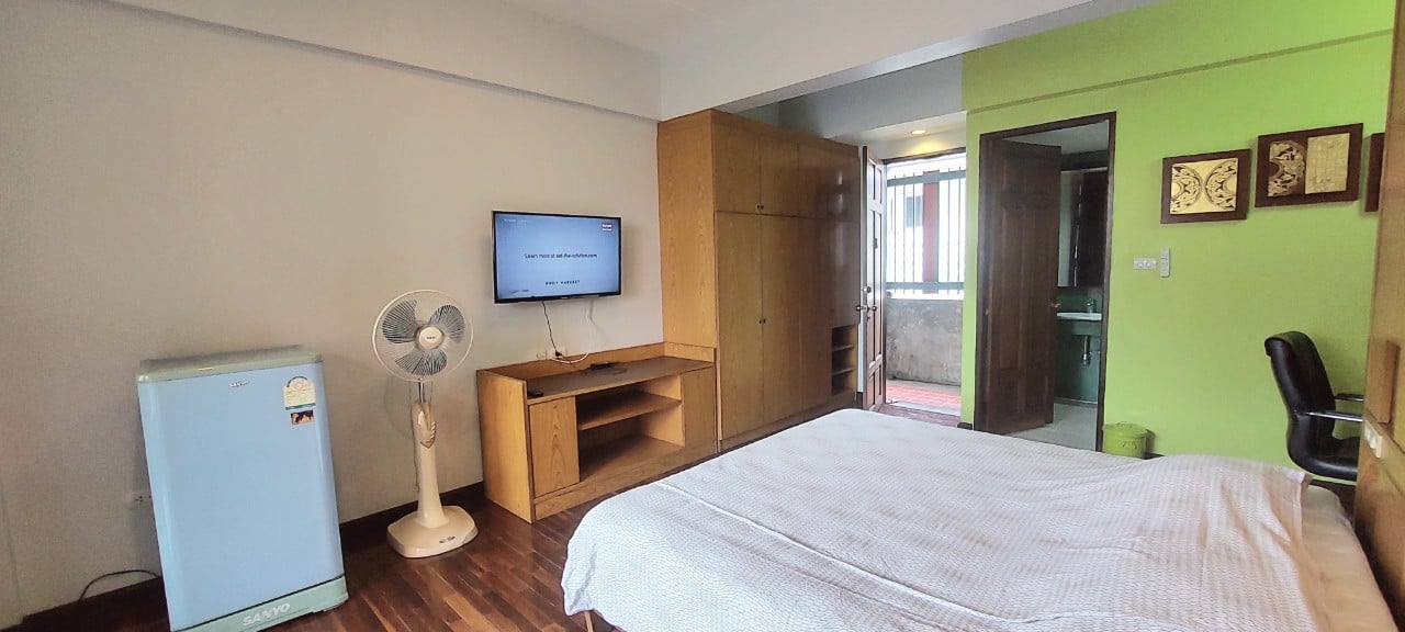Deluxe Room Apartment fully furnished for RENT near Santhitham