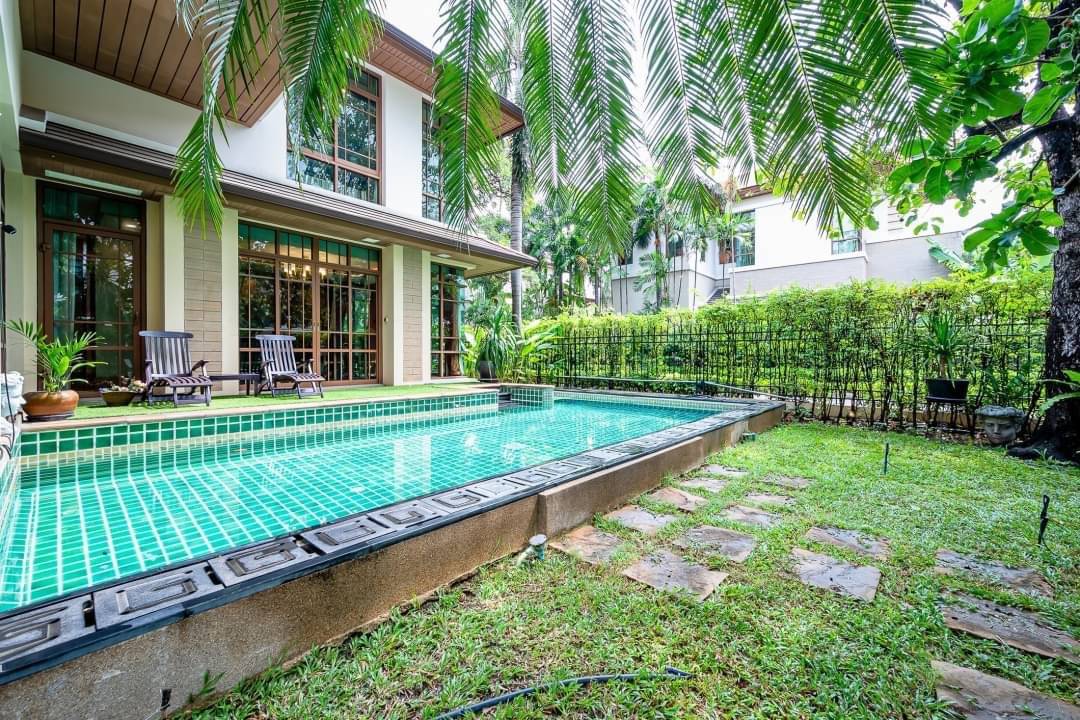 House in Compound Phrakanong