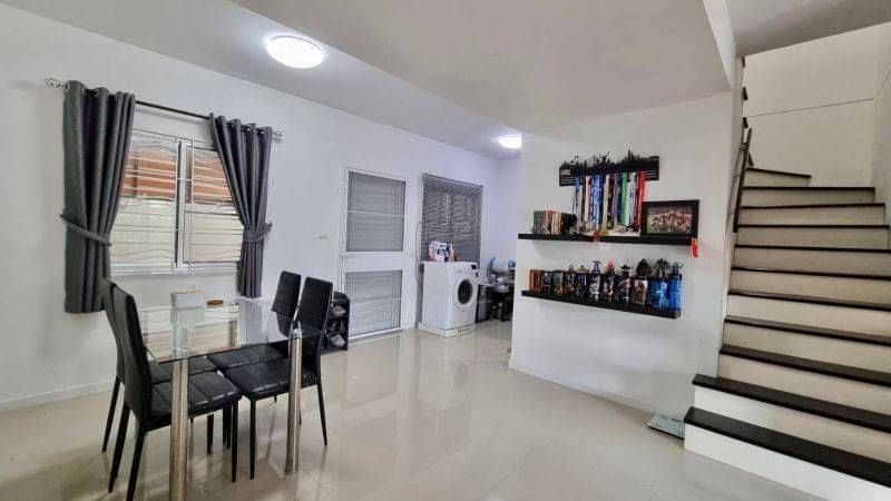 Townhome for sale, bypass Nong Mon, Bangsaen area, Pruksanara Village