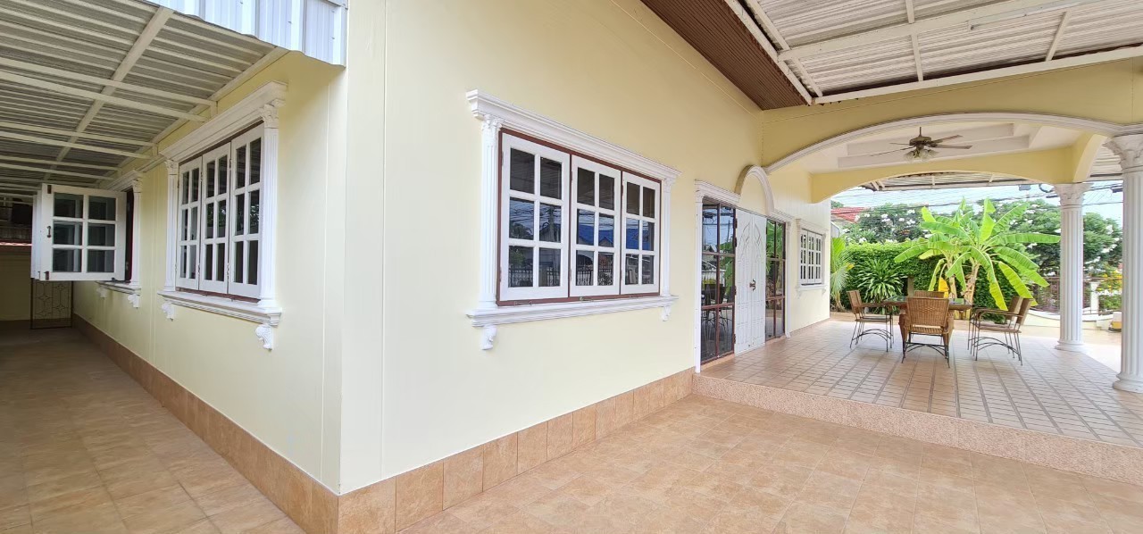 Large House for rent