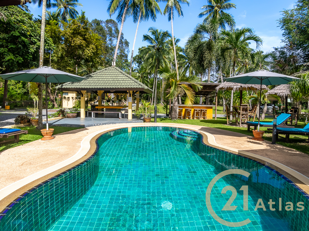 Century 21 Atlas 15Bedroom resort set on large land plot