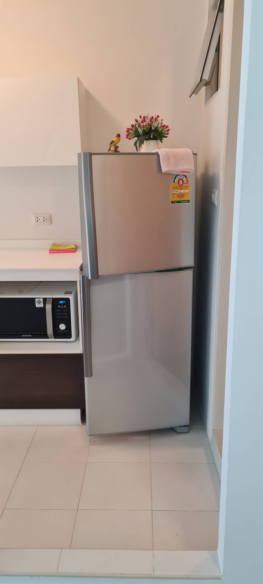 Studio room for rent