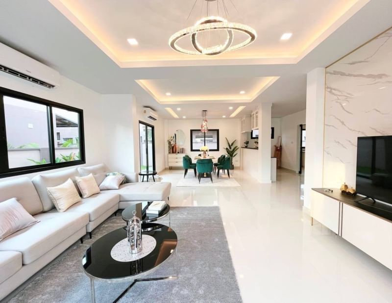 The Lake Huay Yai, Pattaya, beautiful house, special price