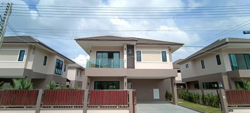 The Lake Huay Yai, Pattaya, beautiful house, special price