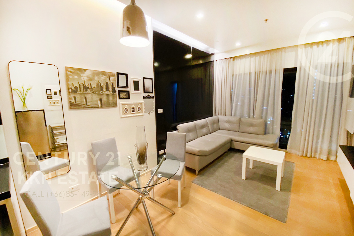 NOBLE REFORM | Spacious 1 Bedroom, Free Wifi, High Floor, Fews Step to BTS Ari