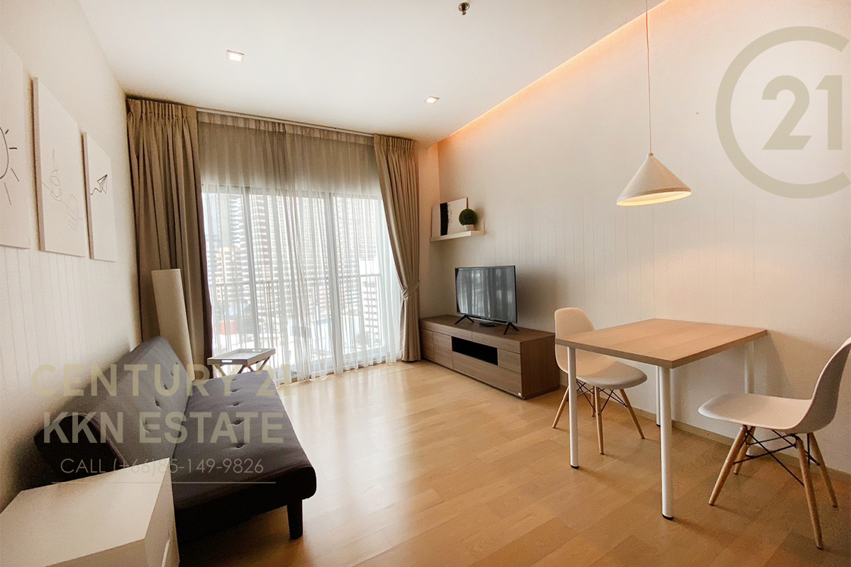 NOBLE REFORM | Cozy 1 Bedroom, Free Wifi, High Floor, Fews Step to BTS Ari