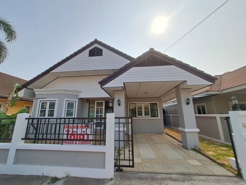 Century 21 Pattaya House for rent, good location, 24 hour security