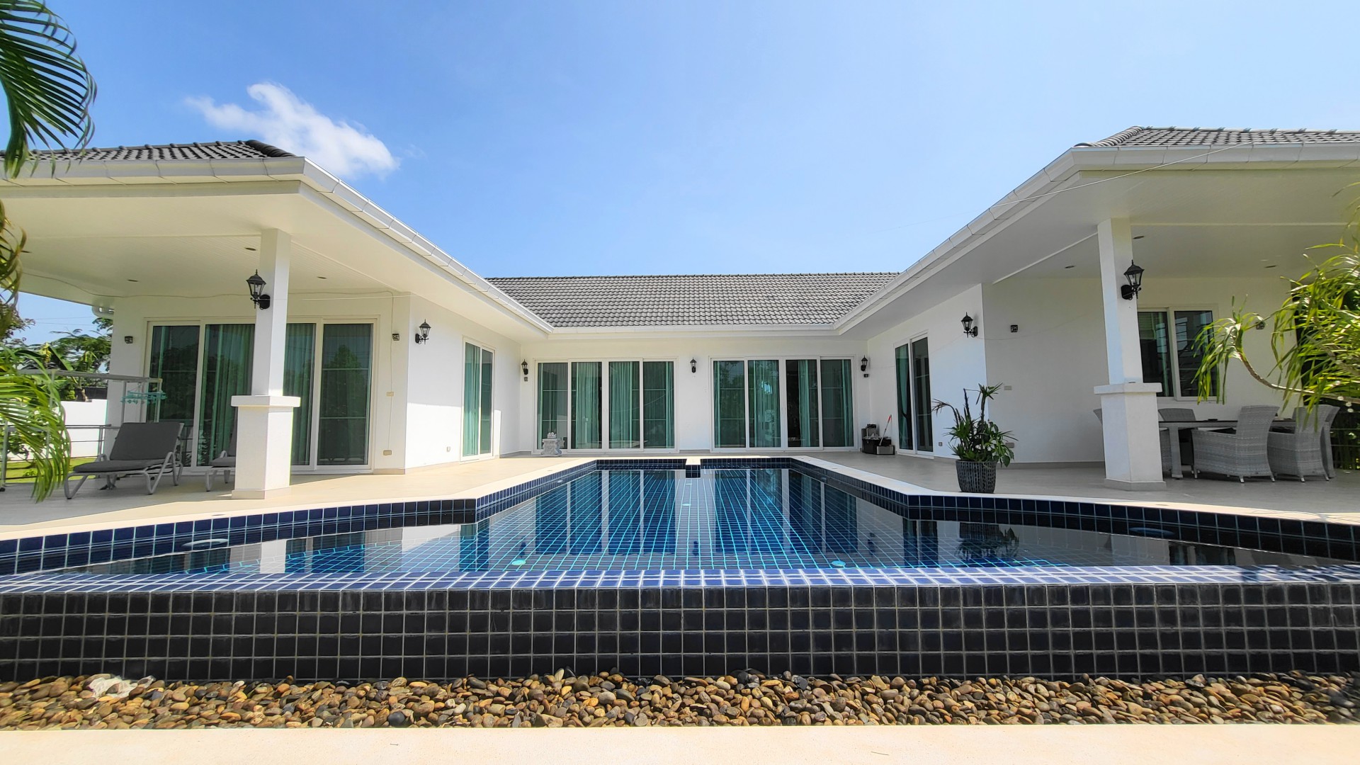 3 Bedroom Pool Villa On A Large Plot Near Khao Tao, Hua Hin.
