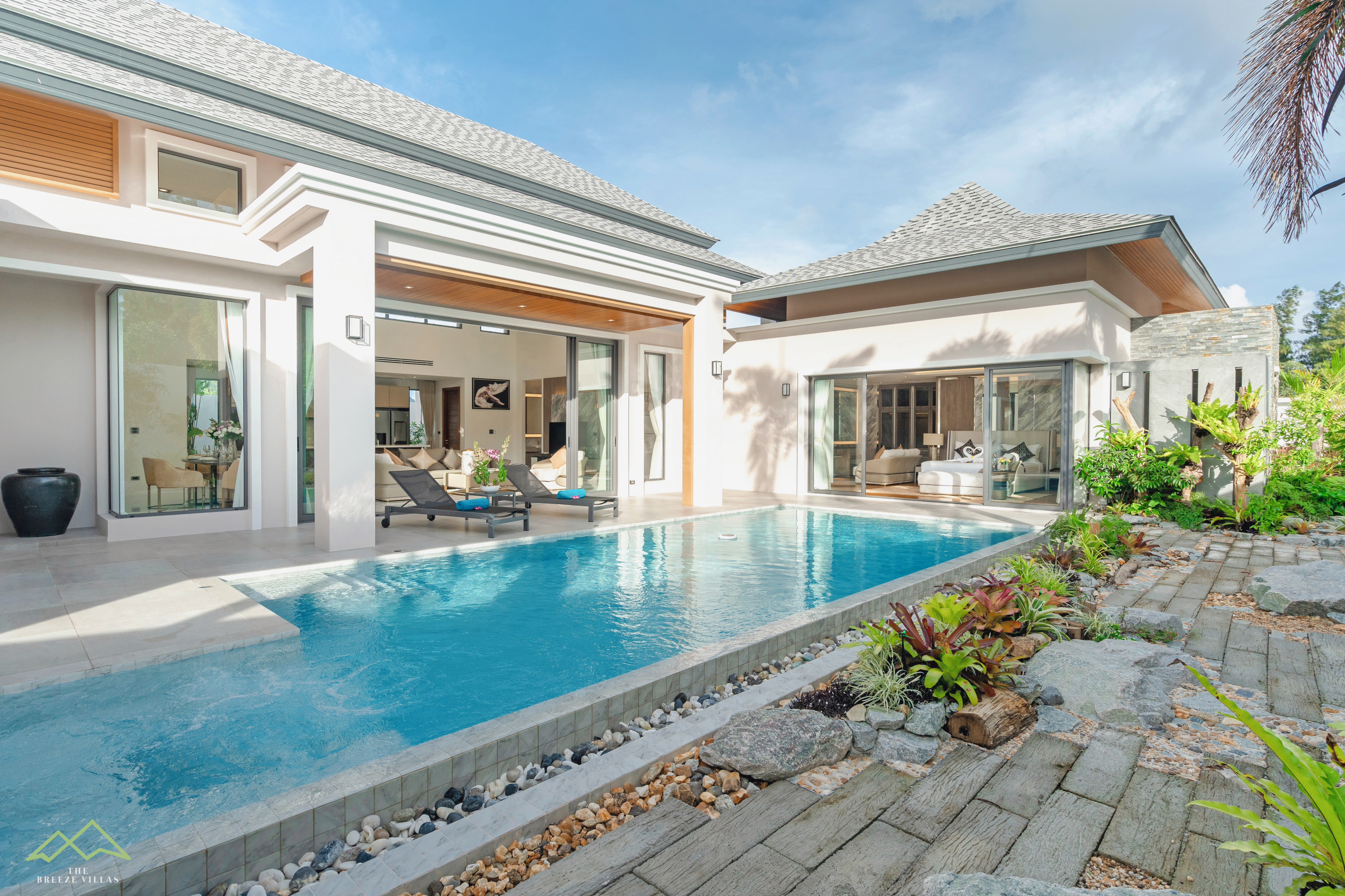Luxurious 3-Bedroom Villa in Thalang Near Boat Avenue - For Sale!